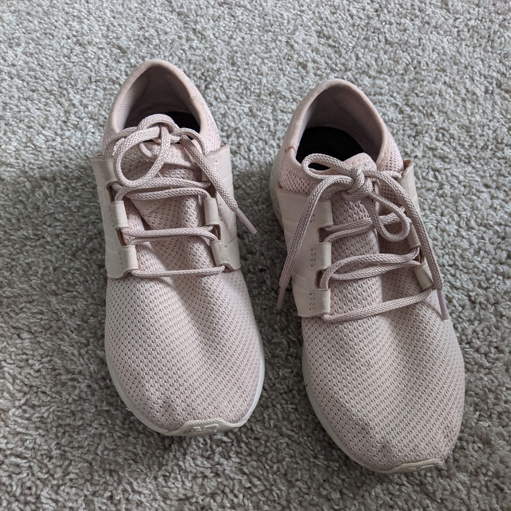 New Balance Cruz
